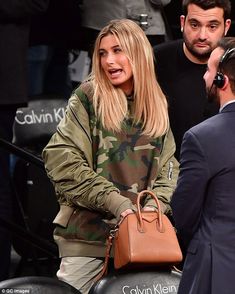 Jordan Clarkson, Hailey Rhode, Shoes Yeezy, Hailey Baldwin Style, Barclays Center, Givenchy Shoes