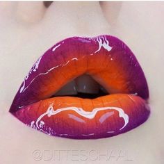 Lips Color, Cute Lipstick, Lipstick Nails, Ombre Lips, Color Drawing, Clear Gloss