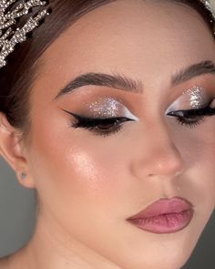 Eye Makeup Red Dress, Golden Makeup, Makeup Crafts, Mekap Mata, 20 Makeup, Wedding Eye Makeup, Prom Look