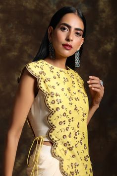 Draped Skirt, High Fashion, Dress Shop, Saree, Dresses