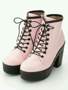 Áo Blu, Pastel Goth Fashion, Pink Boots, Pretty Shoes, Kawaii Clothes, Gothic Lolita