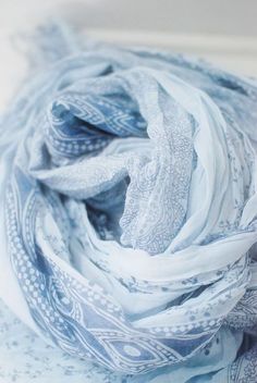 . Color Celeste, Blue Cottage, All Things Blue, Bleu Pastel, Blue Scarf, Feeling Blue, French Blue, Love Blue, Soft Summer