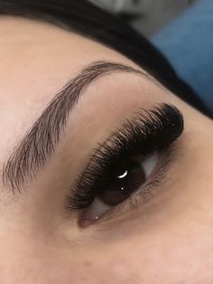 Volume Russe, Best Lash Extensions, Lash Extentions, Lashes Fake Eyelashes, Lashes Tutorial, Russian Lashes, Russian Volume Lashes, Cat Eye Lash, Eyelash Extensions Styles