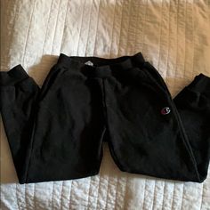 Good Condition Never Worn Size Youth Small Champion Sweatpants, Cold Fits, Cute Lazy Day Outfits, Lazy Day Outfits, Simple Trendy Outfits, Lazy Day, Aesthetic Outfits, Kids Bottoms, Trendy Outfits