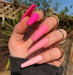 Barbie Pink Nails, Blush Pink Nails, Dark Pink Nails, Matte Pink Nails, Bright Pink Nails, Pedicure Designs, Long Nail Designs, Long Acrylic Nails Coffin, Nail Swag