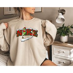 Hocus Pocus Sweatshirt, Christmas Wants, Christmas Crewneck Sweatshirt, Sweater Handmade, Preppy Christmas, Pumpkin Sweatshirts, Funny Christmas Sweaters, Christmas Sweaters For Women, Sparkling Lights