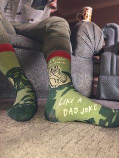 Show your dad your appreciation for his terrible humor this Father's Day with these Dad Joke Socks for Men! Funny Socks For Men, Dad Socks, Humanitarian Work, Dad Jokes Funny, Bad Puns, Blue Q, Mens Crew Socks, Bad Jokes, Socks For Men