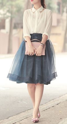 Organza Midi Skirt, Weekend Mode, Stile Casual Chic, Blazer Outfit, Spring Skirts, Outfit Trends