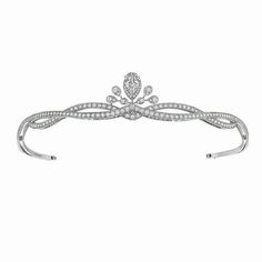 Handmade item  Recycling: No Tiara weight: 55.800 Grams  Tiara Length: 16.00 Inches  Gemstones: American Diamond ( Zircon)  Zirconia weight: 9.33 Carats  Zirconia Colure: White  Zirconia shape: Round & pear  Material: Silver  Silver purity: 925 Tiara Finished: White Chaumet Tiaras, Chaumet Tiara, Jewellery Trends, Diamond Tiara, Tiara Crown, Bridal Fashion Jewelry, Sterling Silver Engagement Rings, Wedding Tiara, White Gold Jewelry