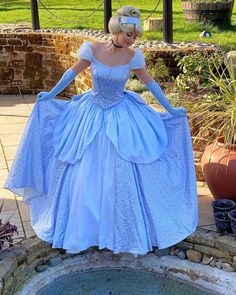 Cinderella Costume Adult, Cinderella Dress Costume, Blue Dress Costume, Elsa Frozen Costume, Cinderella Cosplay, Disney Princess Costumes, Belle Costume, Cinderella Costume, Cinderella Disney