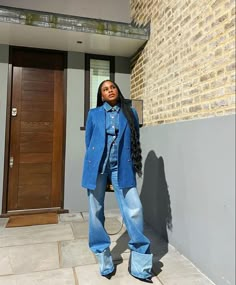 Scandi Street Style, Lisa Folawiyo, Stylish Fall Outfits, Denim Outfits, Denim Inspiration, Casual Fridays, Cozy Coats, Clothes Women, Styling Ideas