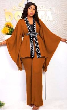 Scuba dress is one of the best! for work, functions etc. Fashion Kimono, 2piece Outfits, Afrikaanse Mode, African Wear Dresses, African Fashion Traditional, African Fashion Modern, African Fashion Women Clothing, Scuba Dress