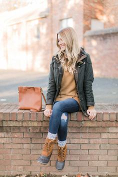 Duck Boot Outfit, Duck Boots Outfit, Winter Outfits Casual Cold, Snow Day Outfit, Weather Snow, Cozy Winter Outfits, Raincoats For Women, Cold Weather Outfits, Meryl Streep