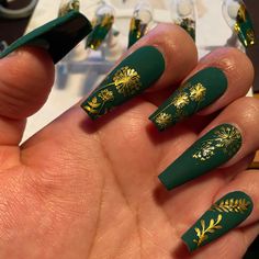 Dark Forest Green Nailsmatte Greengold Nail Artgold Etsy Nail Art Vert, Dark Green Nails, Green Nail Art, Nails Ombre, Gold Nail Art, Green Nail Designs