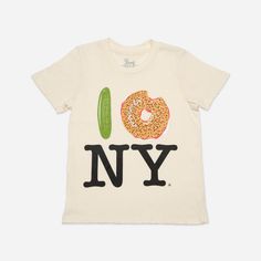 PiccoliNY pickle bagel NY T-shirt Aphi Merch, Dr Closet, Skandinavian Fashion, Deep Winter, Fame Dr, Big Apple, Cute Fits, Girls Clothing, Cute Tops