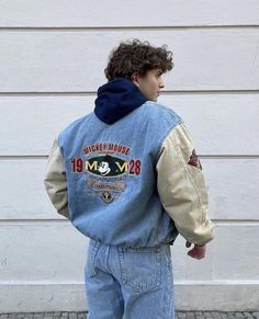 80s Fashion Men, Spiritual Fashion, Mens Trendy Outfits, Mens Outfit Inspiration, Mens Fashion Streetwear, Vintage Denim Jacket, Streetwear Men Outfits, Men Fashion Casual Outfits, Look Vintage