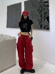 Red Hip Hop Outfit, Red And Black Dance Outfit, Red And Black Streetwear Outfit, Black And Red Concert Outfits, Douyin Outfits Summer, Hip Hop Outfits Dancers