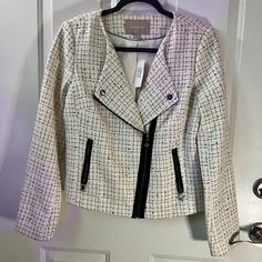 Tweed Jacket And Skirt, White Tweed Jacket, Grey Pea Coat, Military Jacket Green, Activewear Print, Olive Green Jacket, Orange Jacket, Skirt Suit Set, Banana Republic Jeans