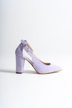 BLUE SUEDE SHOES, BLUE WEDDING SHOES, BABY BLUE SHOES, BLUE HIGH HEELS, WEDDING HEELS, BLUE BLOCK HEELS, BLUE BRIDAL SHOES, LIGHT BLUE HEELS

As Eleanor Louise, we stand out with our Baby Blue heeled shoes that combine style and comfort. Specifically designed for brides, these shoes are crafted with high-quality materials.
• Completing your style and boosting your confidence is the most elegant way! Lilac Suede 3.94-inch (10 cm) high-heeled shoes offer elegance and chicness with every step. Blue High Heels Wedding, Wedding Heels Blue, Heels Lilac, Baby Blue Shoes, Lilac Heels, Light Blue Heels, Blue Heeled, Lilac Shoes, Shoes Light Blue