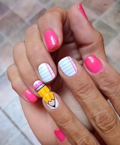 Short Acrylic Nails Teacher, Back To School Manicure Ideas, Back To School Kid Nails, School Theme Nail Art, Cute Teacher Nail Designs, Nails For Teachers Back To School, Kindergarten Nail Designs, Nail Ideas For Teachers, School Design Nails