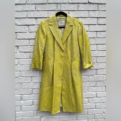 Absolutely Stunning King Lime Green Etro Milano Trench Coat Practically New Small Spot On Left As Pictured Under Arm Shoulder Length 40” Pit To Pit 18” Shoulder To Shoulder 15-17” Sleeve 22” Cuff 2” Waist 16” Across Waist 30” Around Neck Opening 4.5” Across Elegant Green Silk Outerwear, Fitted Silk Long Coat, Silk Long Coat Formal Outerwear, Designer Silk Blazer For Spring, Spring Silk Fitted Outerwear, Fitted Silk Outerwear For Work, Green Fitted Outerwear For Daywear, Tailored Yellow Formal Outerwear, Tailored Yellow Outerwear For Formal Occasions