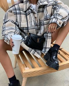 Skandinavian Fashion, Looks Street Style, Cindy Crawford, Fashion Weeks, Mode Inspo, Grunge Style, Fashion Mode