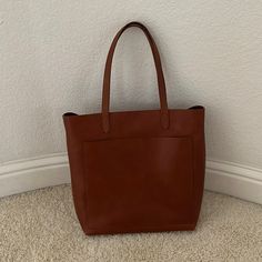 Madewell Medium Transport Tote Brand New With Tag Madewell Leather Bag, Madewell Tote, Madewell Transport Tote, Brown Crossbody Purse, Woven Leather Tote, Madewell Bags, Canvas Leather Tote, Tote Outfit, Carryall Tote