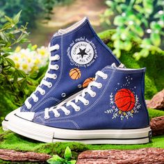 Custom Embroidered Converse 1970s, Basketball Embroidered Shoes, Custom Converse Embroidery Basketball, Basketball Player Gifts, Anniversary Gifts, Gift for Her 💚 Immerse yourself in the intricate craftsmanship as we lovingly hand embroider rustic flowers onto your chosen Converse pair 💚 🌿 The listed price encompasses both the Converse Shoes and the showcased Embroidery Designs. 1. MANUFACTURING PROCEDURE 🌿 Upon receiving your order, we initiate the shoe preparation process. If your chosen s Embroidered Shoes Converse, Converse Basketball, Converse Chuck 70s, Converse Embroidery, Converse 1970s, Chuck 70s, Embroidered Converse, Sport Basketball, Custom Converse