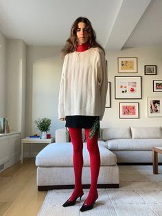 Red Tights Outfit, Casual Dresses For Summer, Look Grunge, Leandra Medine, Red Stockings, Red Turtleneck, Tights Outfit