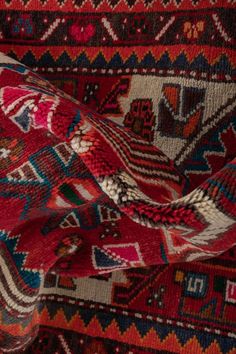 Persian Rug Persian Architecture, Textured Carpet, Silk Carpet, Winter Print, Luxury Rug, West London, Antique Design