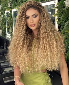 Natural Hair Extensions, Hippie Hair, Curly Hair Women, Slick Hairstyles, Hairstyle Look, Hair Inspo Color, Dream Hair