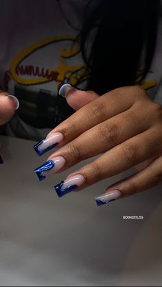 Follow me on the gram🫶🏾 @donebyliss Sapphire Blue Chrome Nails, Silver Royal Blue Nails, Blue And Silver Nails For Prom, Blue Chrome Makeup, Blue Nails Ideas Black Women, Black Blue Acrylic Nails, Nail Designs For Prom Blue, Dark Blue Cute Nails, Nail Designs With Navy Blue