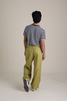 These lightweight 100% linen pants are the perfect piece to transition your wardrobe from summer to fall and back again. Pull-on style, wide-leg, inside pockets, and a comfortable wide elastic waistband. Relaxed Wide Leg Parachute Pants With Pockets, Spring Linen Pants With Pull-on Style, Spring Linen Pull-on Pants, Spring Linen Pull-on Bottoms, Relaxed Green Summer Pants, Relaxed Green Pants For Summer, Relaxed Bottoms For Casual Gatherings In Spring, Cotton Wide-leg Bottoms For Casual Gatherings, Casual Wide Leg Bottoms For Everyday