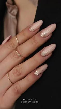 Manicured Nails, Bridesmaids Nails, Subtle Nails, Nails Glitter, Nails Wedding, Short Nail, Bride Nails