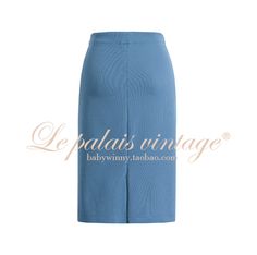 This timeless, luxurious statement piece from Le Palais is the perfect addition to your wardrobe. Crafted from a refined and sophisticated fabric, the vintage retro elegant lake blue bat sleeve top and skirt will keep you looking effortlessly chic. Bat Sleeve Top, Bat Sleeve, Top And Skirt, International Brands, All Brands, The Vintage, Statement Pieces, Luxury Branding, Cool Girl