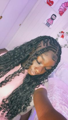 #hairstyles #fulanibraids#pink Hairstyle Ideas Black Girls Braids, Knotless Box Braids Medium Designs, Hoco Braids Hairstyles, Knee Length Fulani Braids, Hair Braid Ideas Easy, Fulani With French Curls, Braid Hairstyles For Girls Black, Braid Flip Over Head, Fulani Braids Ombre