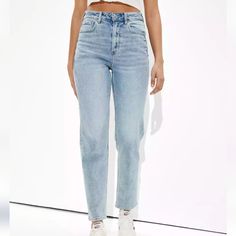 Straight Jeans High Waisted, Mom Jeans Outfit, Ae Jeans, Fashion Trends Winter, Jean Trends, High Waisted Mom Jeans, Cute Jeans, Best Jeans, Mens Outfitters