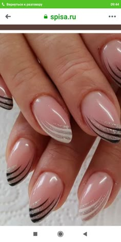 Pin by aleksandra on moderne gel nägel | Feather nails, Nail manicure, Chic nails Feather Nails, Valentine Nails, Pretty Nail Art Designs, Nail Art Designs Videos, Pretty Nail Art, Nail Designs Glitter, Black And White Stripes, Floral Nails