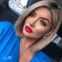 Beliage Hair, Hipster Outfits, Hair Styler, Brown Blonde Hair, Haircuts For Fine Hair, Short Blonde Hair, Red Lipstick, Trendy Short Hair Styles, Stylish Hair