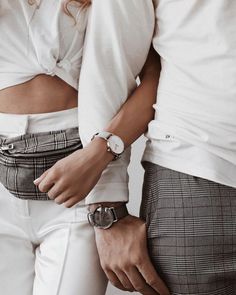 Shoot Outfit Ideas, Brand Instagram, Instagram Brand, Photoshoot Fashion, Couple Watch, Best Love Songs