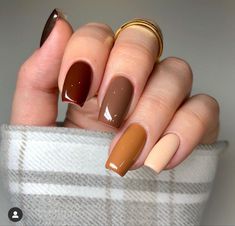 Thanksgiving Nails Solid Colors, Shellac Nails Thanksgiving, November Nail Colours 2024, Nail Colors For Thanksgiving 2024, Thanksgiving Nail Designs Acrylic, 2024 November Nails, November Nails, Latest Nail Art, Simple Gel Nails