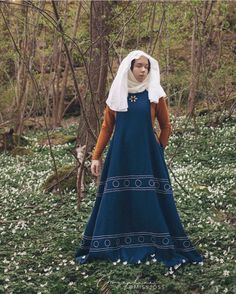 Sideless Surcoat, Medieval Kirtle, 14th Century Dress, Medieval Princess