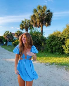 Lauren Loveless, Blue Beach Dress, Blue Beach Dresses, Spring Break Outfit, Purple Prom Dress, Outfit Inspo Summer, Burgundy Prom Dress, Cruise Outfits, Foto Poses