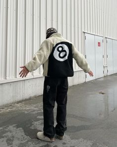 Stussy 8 Ball Sherpa Jacket, 8ball Jacket Stussy, Stussy Birkenstock Outfit, Hat Fits Streetwear, 8 Ball Jacket Outfit, Stussy 8 Ball Sherpa Jacket Outfit, Birkenstock Boston Stussy, Streetwear Fashion Jacket, Stussy Sherpa Jacket