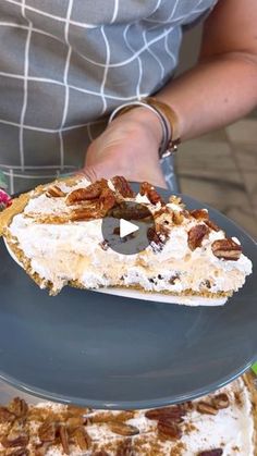 768K views · 16K reactions | 4 Ingredient Fall Dessert | 4 Ingredient Fall Dessert 🍂

I make an easy, creamy pumpkin pecan cheesecake that will be your favorite new dessert of the season!

#food #easyrecipes... | By Rae in the Life | Philadelphia makes a
pumpkinspice cream cheese and I've got a great recipe for
you. You're going to start by emptying the contents of that
pumpkinspice cream cheese into a glass bowl and pairing it
with one block of softened cream cheese. Combine the two
together gently and then bring in one container of Cool Whip.
I've reserved half of this Cool Whip container for later on in
the recipe because this is a super simple recipe with only
four basic ingredients. Mix the two until you have a creamy
pumpkinspice flavored mixture and then bring in some chopped
pecan Pumpkin Pecan Cheesecake, Cream Corn, Pecan Cheesecake, Pumpkin Pie Cheesecake, Chocolate Pie Recipes, Easy Holiday Recipes, Quick Easy Desserts, Pumpkin Recipes Dessert, Pumpkin Pecan