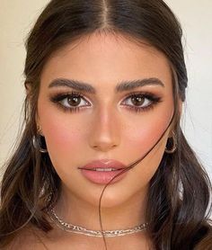 Makeup Arab, Classy Makeup, Arabic Makeup, Prom Eye Makeup, Graduation Makeup, Formal Makeup, Bridesmaid Hair Makeup, Smink Inspiration, Make Up Videos