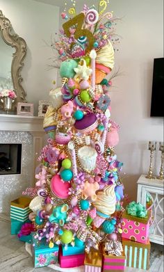 Easter Decoration Sugarplum Fairy Tea Party, Glitterville Christmas Tree, Birthday Tree Decorations, Birthday Tree Ideas, Easter Christmas Tree Ideas, Year Round Christmas Tree Ideas, Easter Tree Ideas, Glitterville Christmas, Birthday Christmas Tree