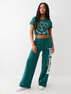 Experience comfort and style with the Puff Print Logo Sweat Pant. Crafted from fleece lining, this pair of sweats features a drawstring high-rise waist, slanted front pockets, and a wide leg. Finished with a front True Religion arched puff print logo. 60% COTTON / 40% POLYESTER Fire Shoes, Denim Party, Baddie Style, Sweat Pant, Logo Style, Puff Print, Cute Outfits For School, Painted Denim, Kids Denim