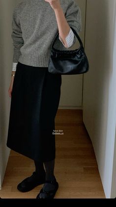 Ootd Winter, Elegant Woman, Winter Outfits, Lifestyle