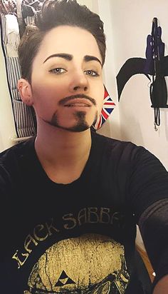 Tony Stark Make Up Test I by KureijiKuro on DeviantArt Fake Beard Makeup, Tony Stark Cosplay, Beard Makeup, Long Haired Men, Cosplay Makeup Tutorial, Fake Beards